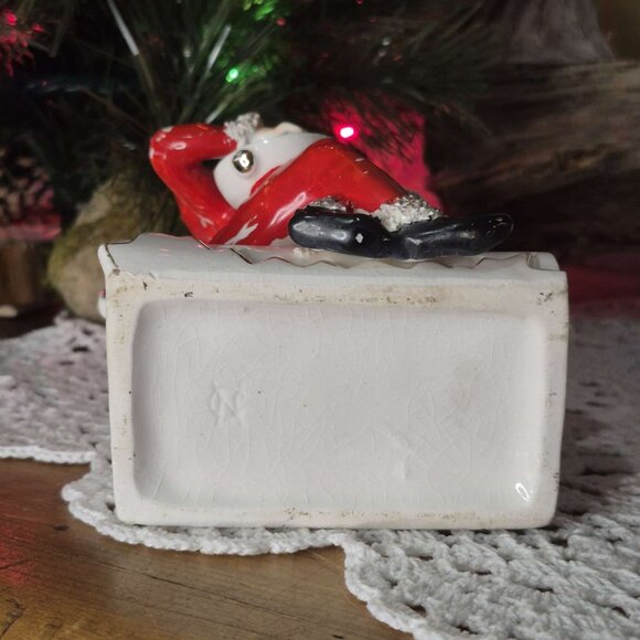 Porcelain Wall Decor Music Pixie Elf Gnome Red White Gold - Picture 9 of 14